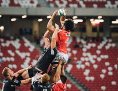 九游娱乐官方-德罗赞里程碑夜徒劳，篮网末节逆转风暴带走国王