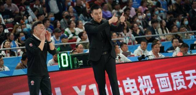 九游娱乐网站-关于网队主教练透露备战策略，致力晋级季后赛的信息