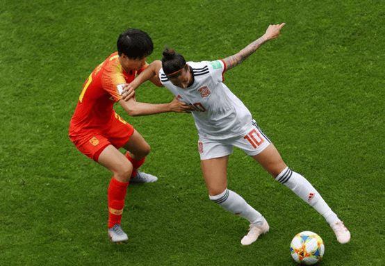 九游体育官方入口-女足选手在国际赛场上彰显实力的简单介绍