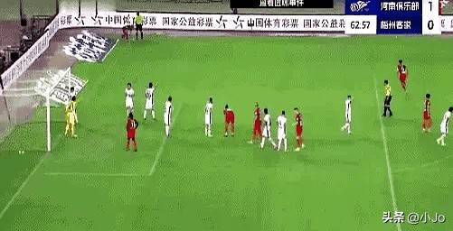 九游体育直播-尼克外线频陷泥潭，客场连败凄然