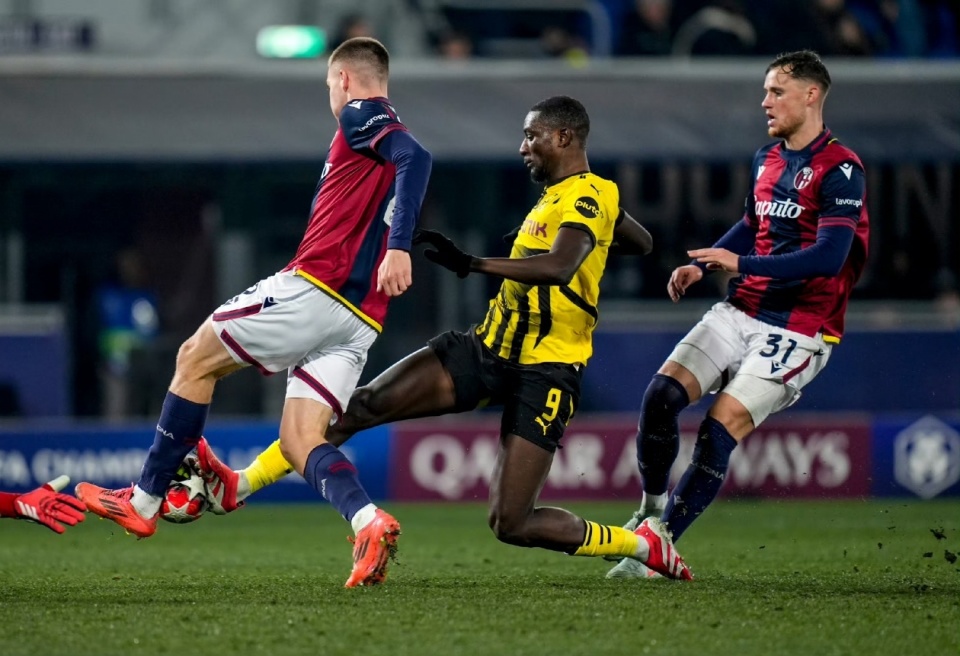 九游体育官方入口-意甲各路豪强角逐激烈,米兰双雄实力擎天