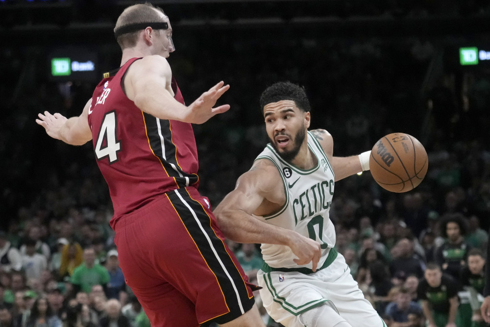 九游娱乐网站-热火胜凯尔特人迎来两连胜