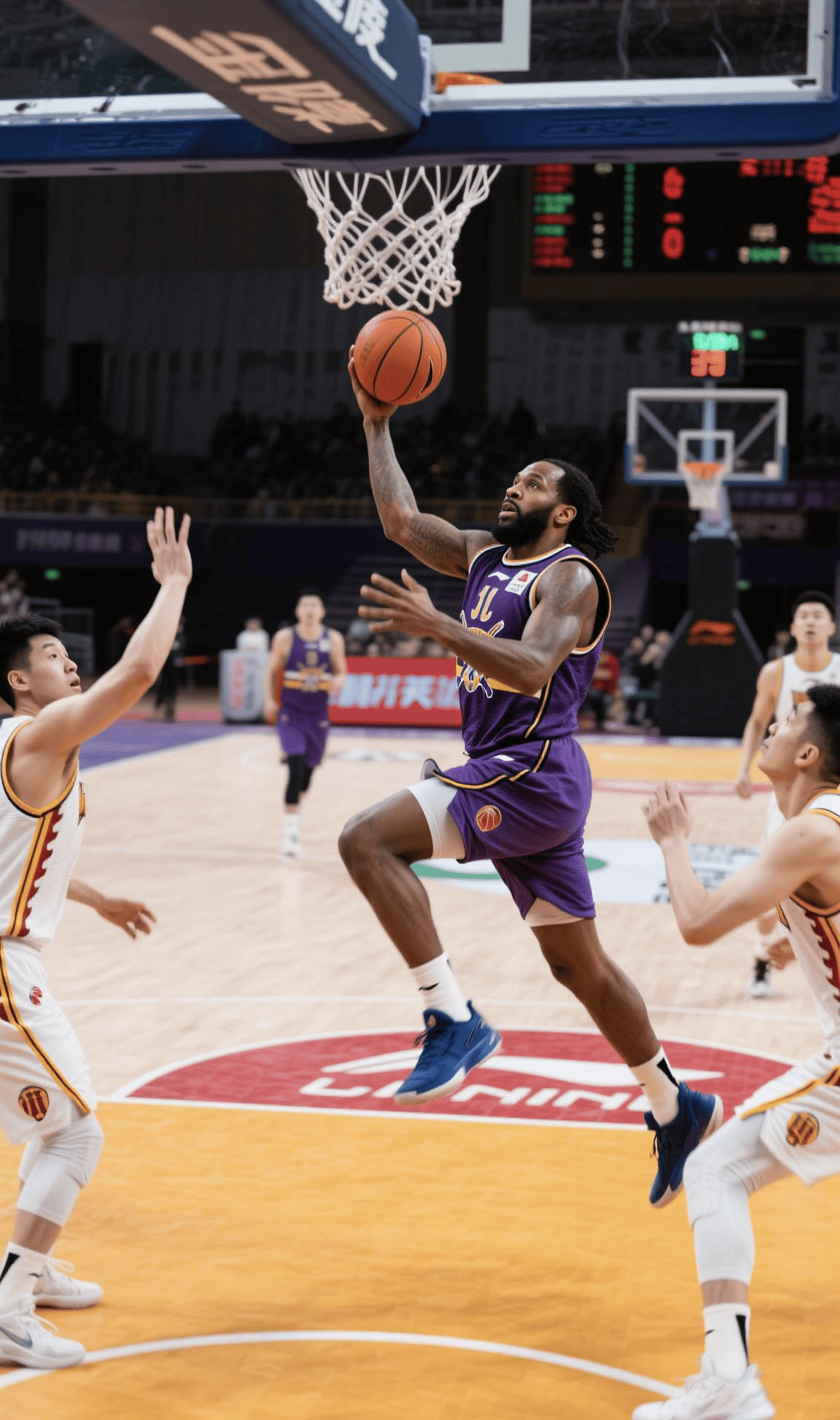 九游娱乐网站-火箭客场击败魔术,哈登砍下50分的简单介绍