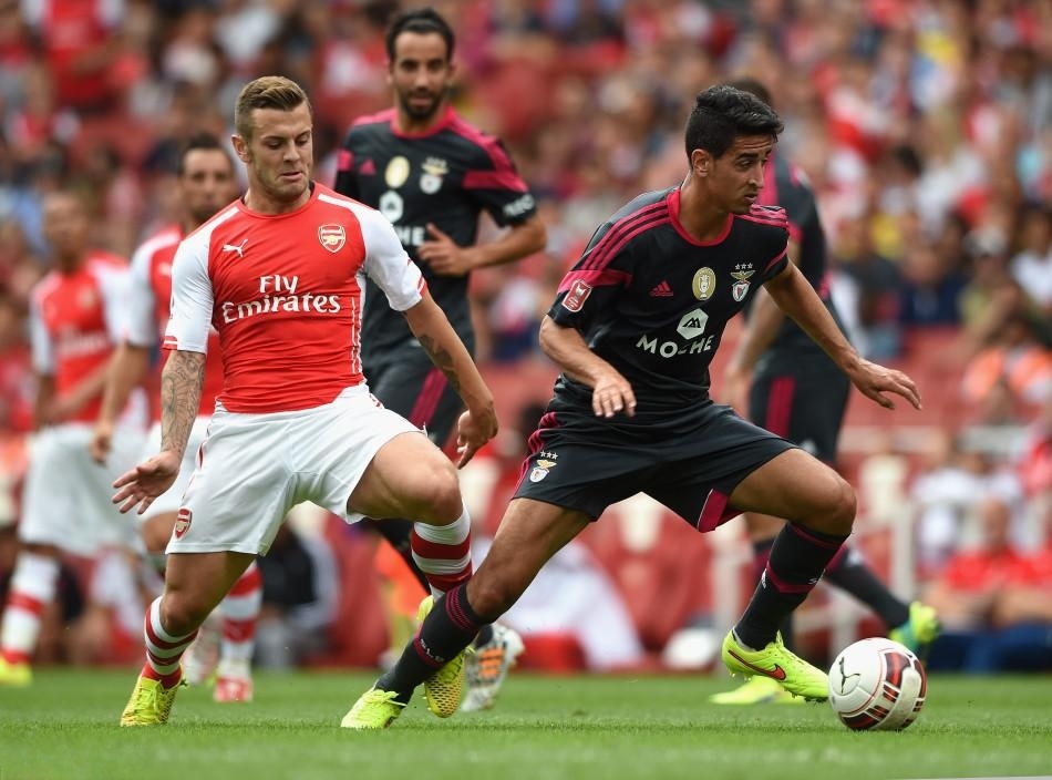 九游VIP-阿联酋球队表现出色，占据领先位置