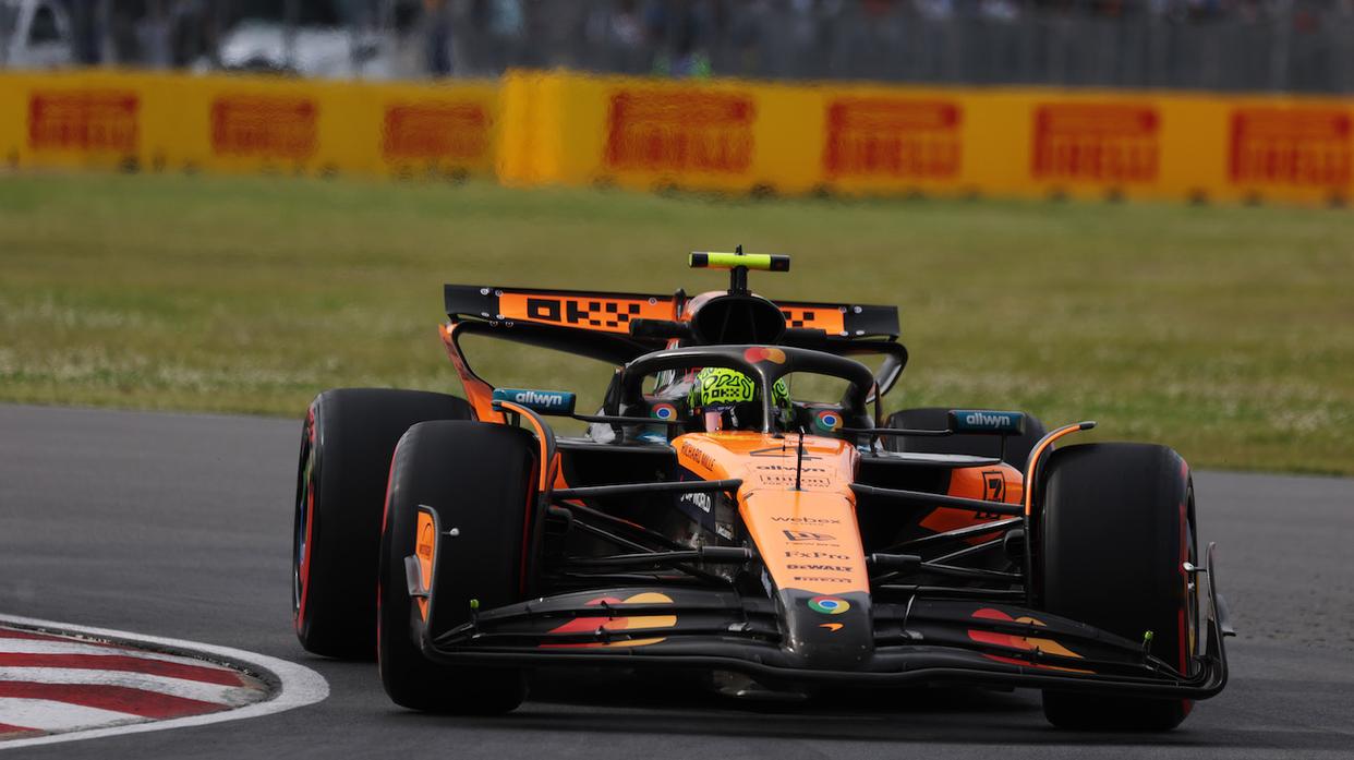 九游体育官方入口-阿斯顿马丁险胜梅赛德斯，勒克莱尔点燃赛场的简单介绍